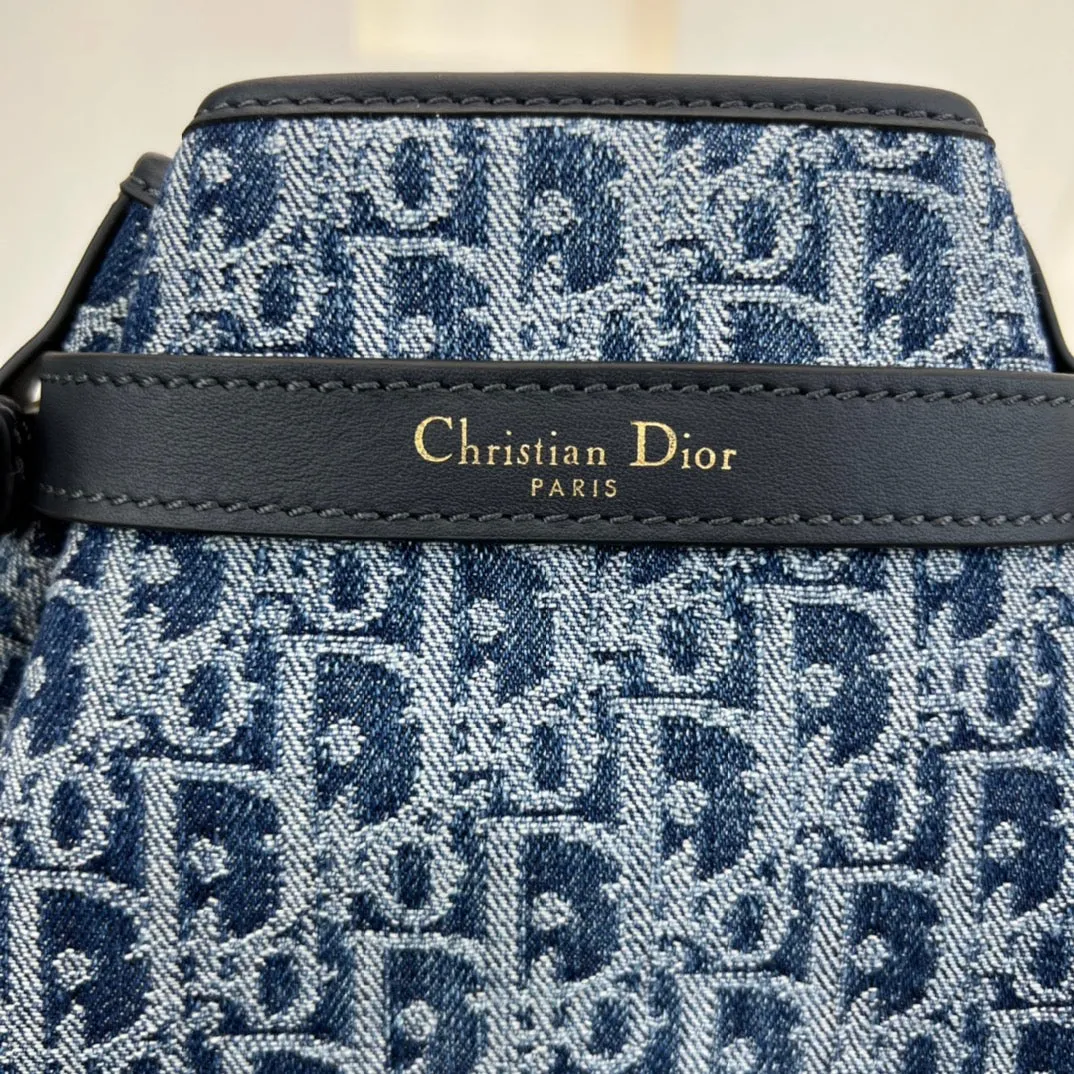 24CM Blue Denim Dior Oblique Chain Shoulder Strap Bag 286769