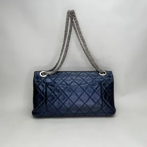 2.55 Large Navy Shoulder Bag in Distressed Leather, Silver hardware