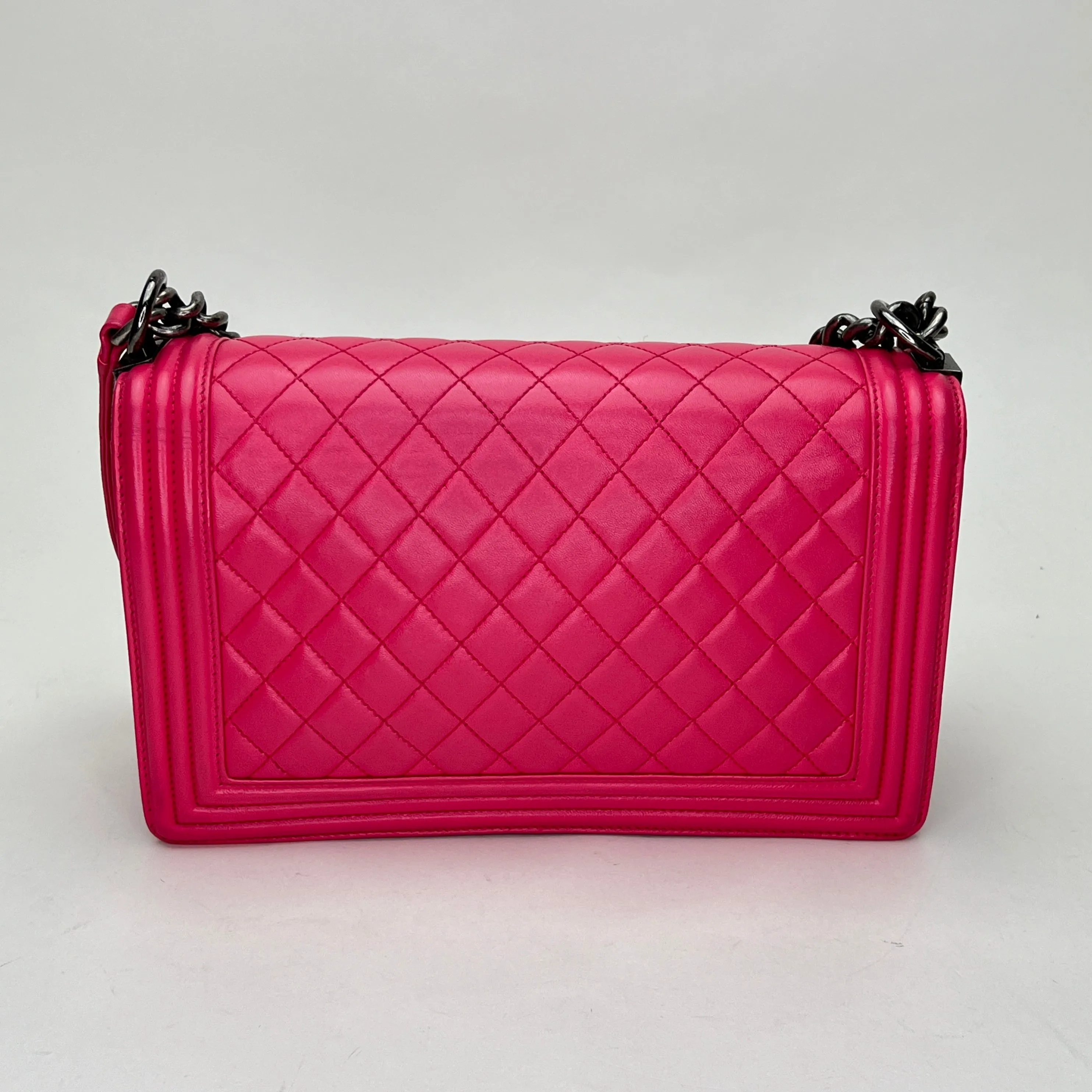 Boy Large Pink Shoulder Bag in Calfskin, Ruthenium hardware