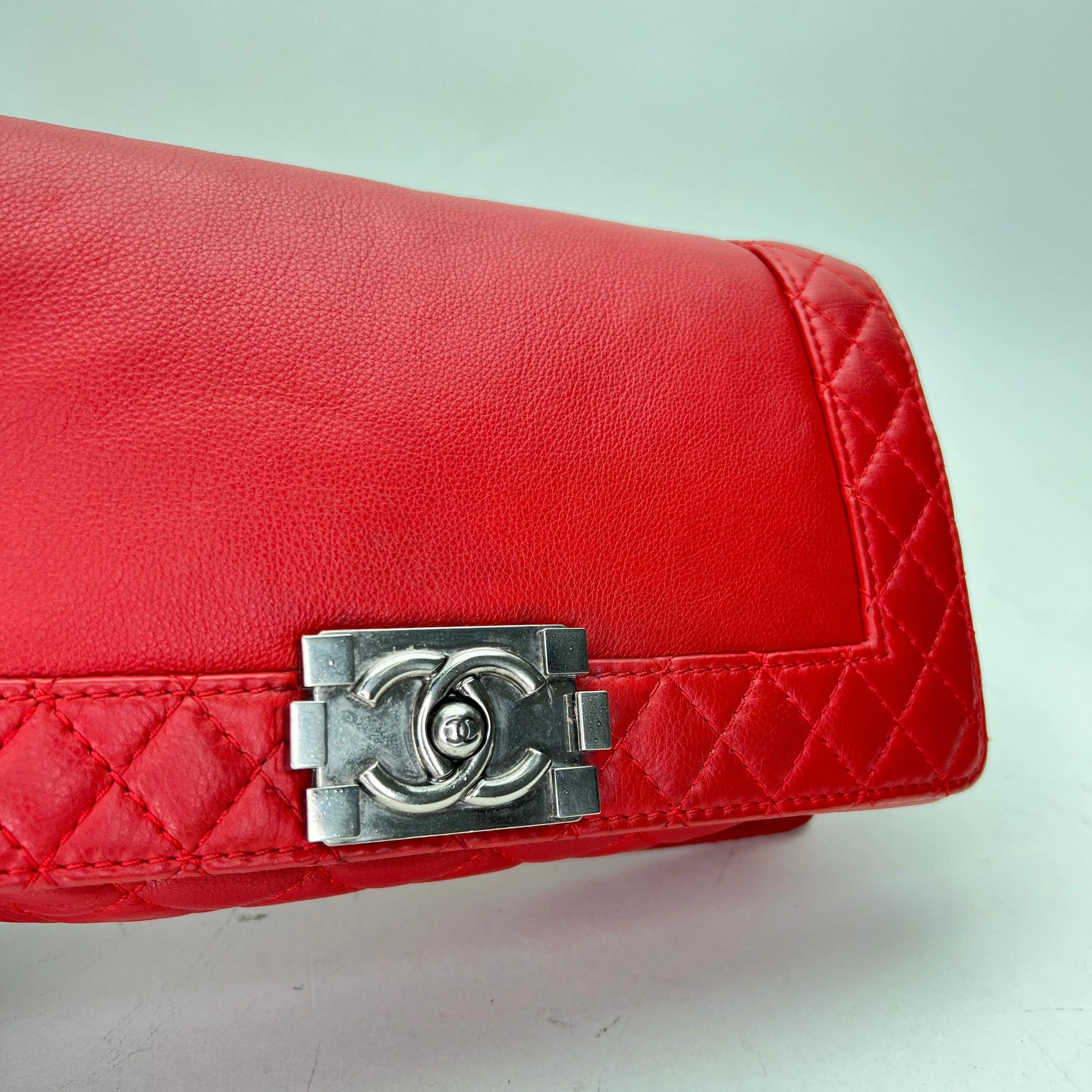 Boy Old Medium Red Shoulder Bag in Calfskin, Ruthenium hardware